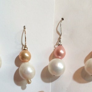 Pearl Earrings SALE  6 pair  SHIPS FREE