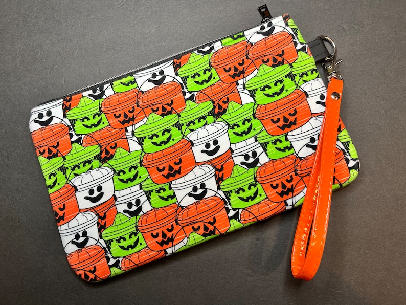 Halloween Buckets Zippy clutch image 3