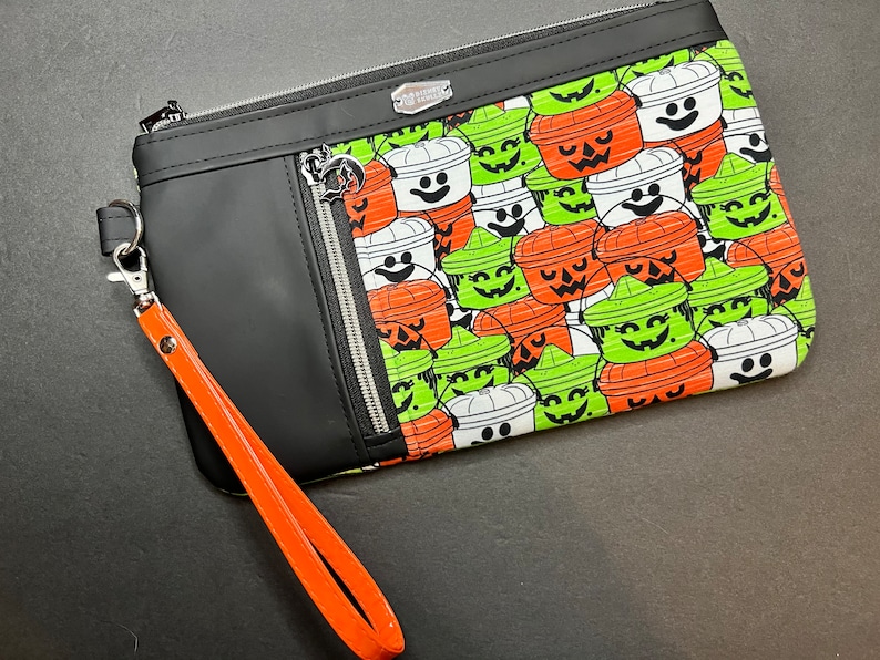 Halloween Buckets Zippy clutch image 1