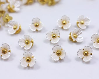 White Flower Shank Buttons, Floral Shaped, White and Gold Color, Elegant Classy Romantic, For Sewing Cardigan Wedding Dress DIY, 11.5mm