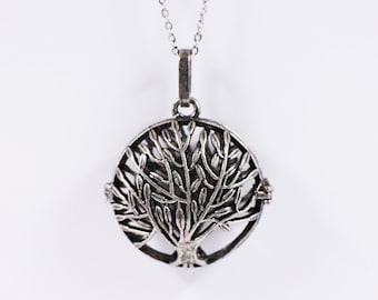 Tree Essential Oils Necklace, Antique Silver Color, For Aromatherapy Oils Diffuser Perfume, Large Case Locket Pendant, Gift Idea,Round Shape