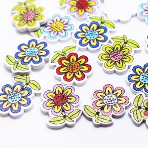 Flower Button, Cartoon Floral Design, 2 Holes, 20mm, Flat Shape, Mixed COlors, Red Pink Blue Green, Garden Theme Decoration DIY Craft Party