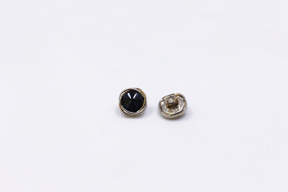 Gativs Vintage Antieke Metalen Blazer Knopen - 30 stuks, 20MM, Zwart, Retro, Hollow Sewing Button Shank Gativs Vintage Antieke Metalen Blazer Knopen - 30 stuks, 20MM, Zwart, Retro, Hollow Sewing Button Shank