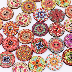 Bohemian Wooden Button, Peranakan Pattern, Colorful Floral Pattern, BOHO Retro Print, Assorted Colors Red Pink Green Purple, Flat Round Size