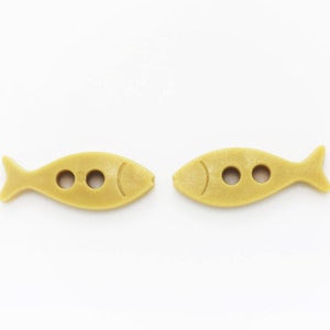 Fish Buttons, Two Holes, Fish Shaped, Beige Color, Cute Funny, Irregular Shape, Special Unique, Coastel Theme, Children Sweater Sewing, 30mm