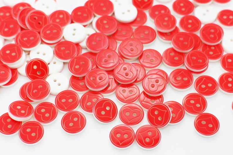 Red Heart Button, Children Button, Deco Two Holes Sewing Resin B Red Heart Button, Children Button, Deco Two Holes Sewing Resin B