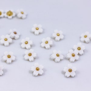 Witte bloemknopen, Japanse Sakura-bloem, bloemenvormig, wit goud, elegant mooi, voor vest trouwjurk, 12,5 mm, halve inch