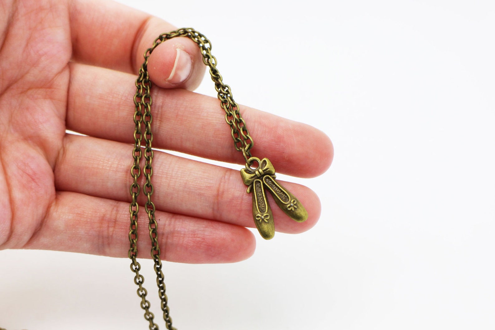 ballet slippers dangling earrings, ballet shoes necklace, antique bronze charm, jewelries set, vintage style, 3d charm, ballet,