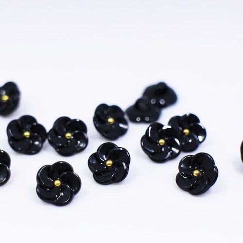 Boutons tige de fleur noire, fleur de sakura japonaise, forme florale, couleur noir et or, élégant mignon, pour chemisier cardigan robe DIY, 11,5 mm