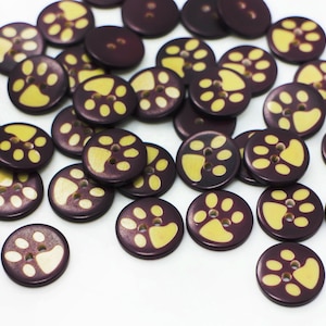 犬の足跡ボタン、動物柄、ダークレッドブラウン、2つの穴、15 mm、0.6インチ、犬好き、かわいい楽しい、子供用カーディガンセーター DIY クラフト