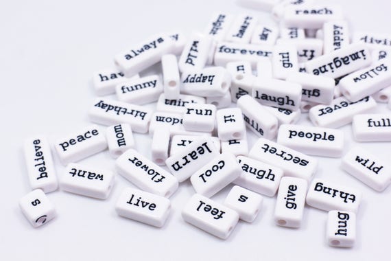 100 pieces English Words Bead, White Color, Random Word, Made of Acrylic, Random English Single Words, Live, Feel, Of, Give, 10mm to 30mm