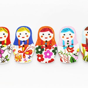 Matryoshka Doll Wood Button, Two Holes,Wooden Material, Russian Doll, Babushka Nested Dolls, Flower Pattern, Cute Colorful Girly, For Craft