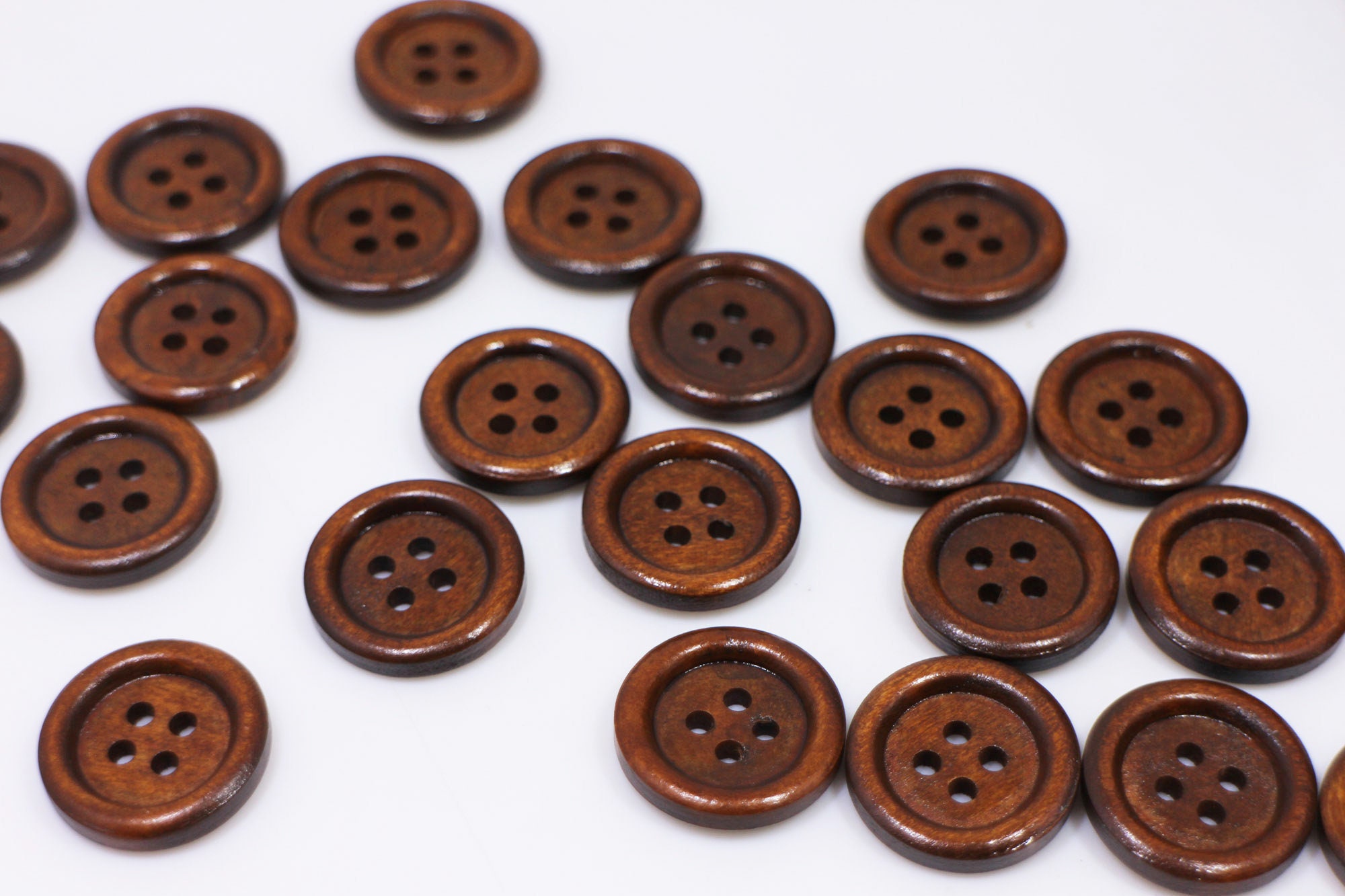 50pcs Large Size Wood Buttons 30mm Round Sewing Button 4 Holes Large  Buttons for Crafts Sewing Large Wooden Buttons for DIY Clothing Bag  Decoration