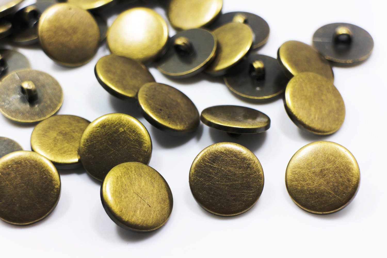 【アンジュさん専用】TIFFANY&Co. Bronze Button Antique Bronze Color Shank Button, Made of ABS Plastic, Retro