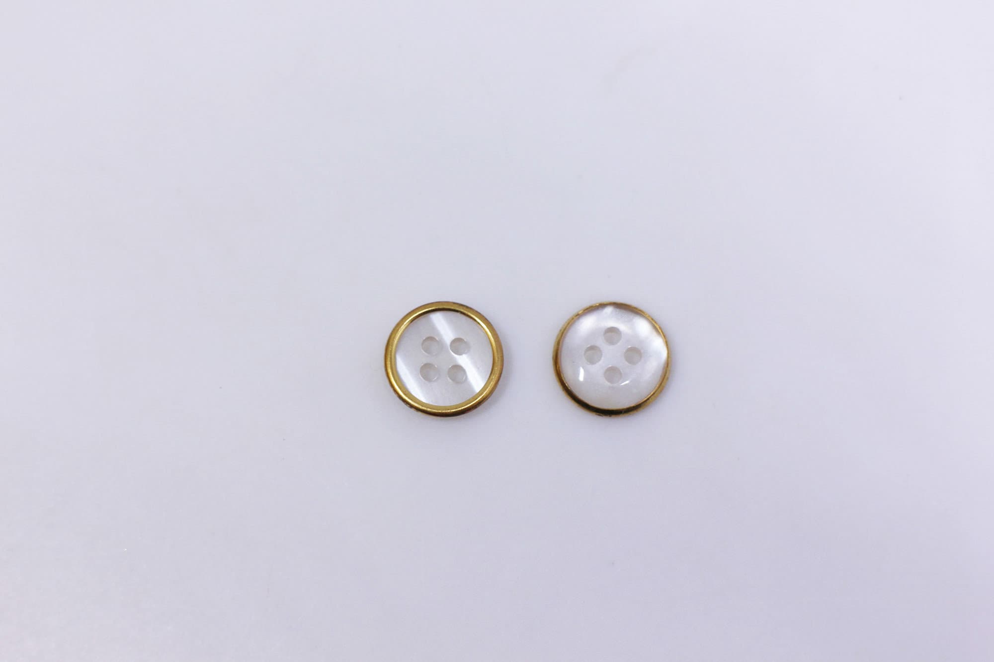 White and Gold Edge Button, Semi-transparent Clear in the
