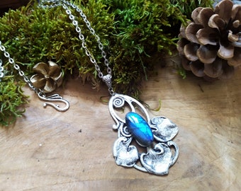 Labradorite pendant and silver metal * flowered Grove *