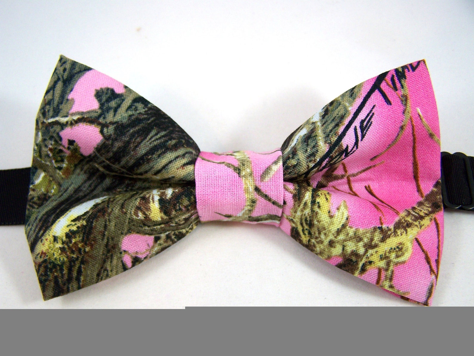 REALISTIC PINK CAMO / Handmade Fabric Bow Tie W Adjustable Etsy Israel