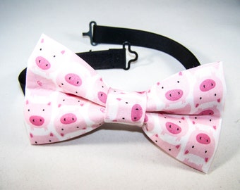 PIG PIGS Bow Tie / Handmade Fabric Bow Tie with Adjustable Strap / Piglets Bow Tie / Ready to Ship / Preppy Bow Tie / Pig Wedding Bow tie