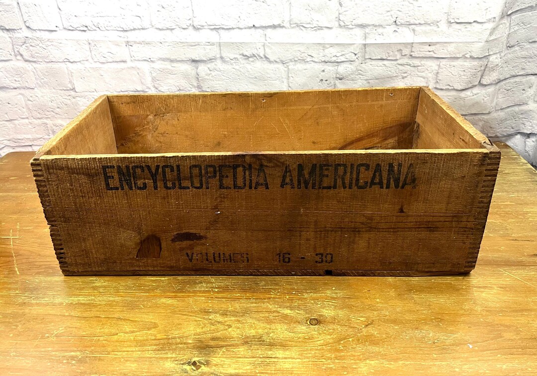 Vintage 1940s Encyclopedia Americana Wood Box Crate Original Postage