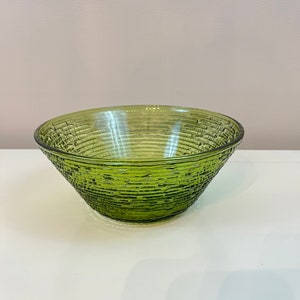 Vintage Avocado Green Soreno Serving Bowl Anchor Hocking 1970s Dinnerware Salad Bowl