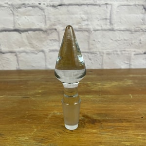 Vintage glass stopper, Clear Glass pointy top small Liquor Bottle Stopper Replacement oil or vinegar 6 inch  Bottle stopper