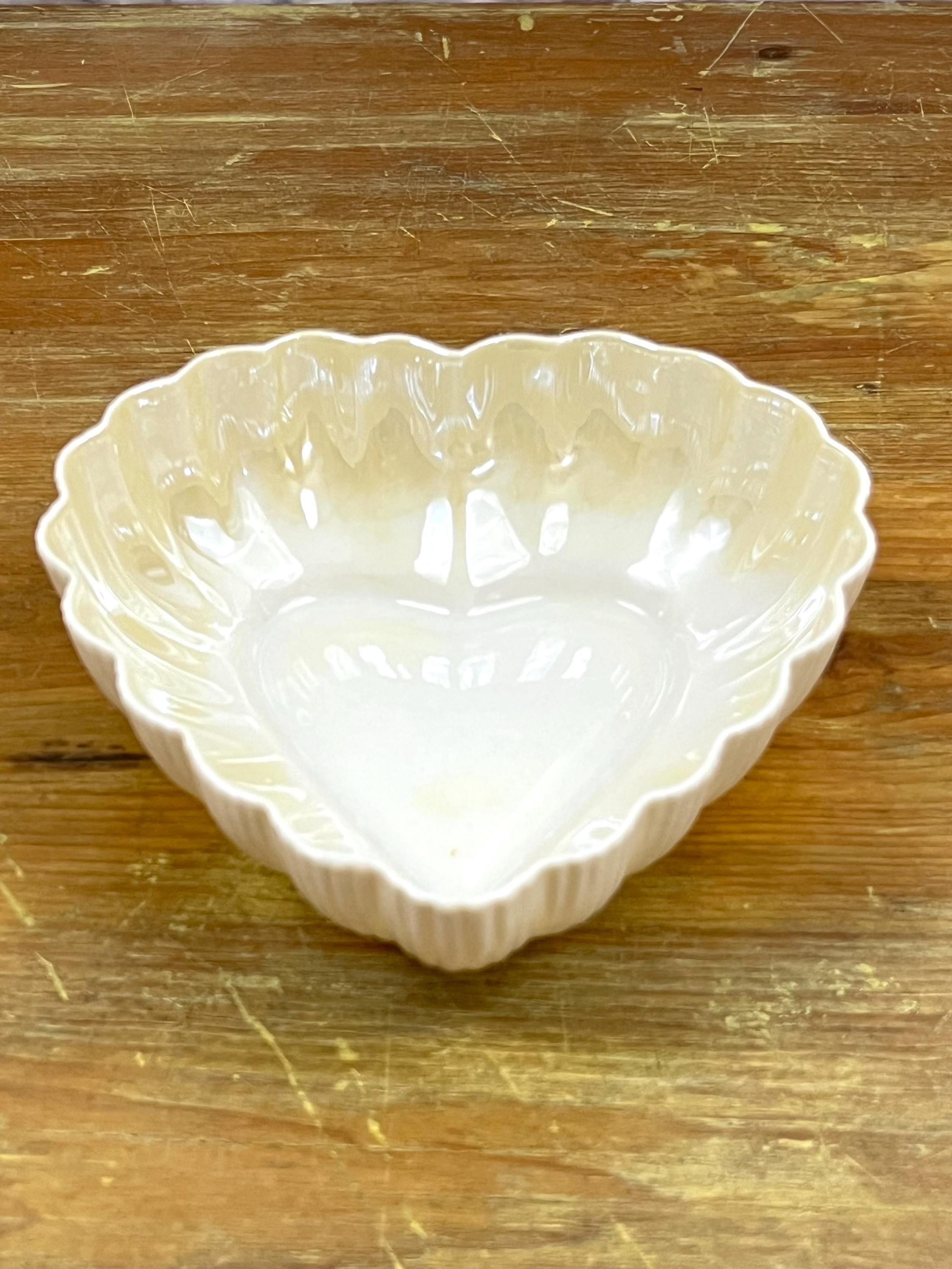 Belleek ベリーク ハートの盛皿 Belleek Heart - Etsy