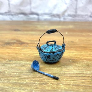 Vintage Blue Specked Dollhouse Handled Stock Pot and Ladle 1:12 Scale
