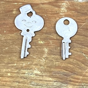 Vintage Set of American Tourister Suitcase Keys Cute little Bell Hop Anthropomorphic Key Design