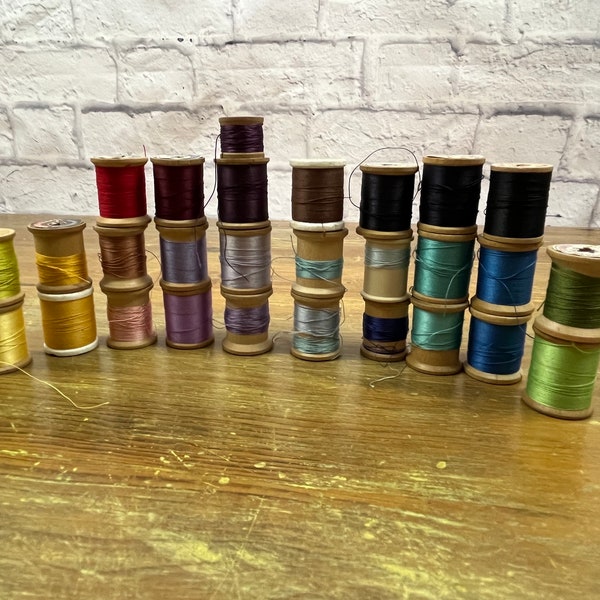 Vintage Spools of Silk Thread Shades of Red, Yellow, Green, Blue purple Black Rainbow colors Craft projects  Coats & Clark wood spools