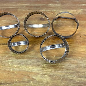 Vintage Kitchen Biscuit Cutters Set of 5 Fun cooking gift 2 to 3 inch diameter