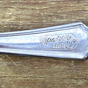 Vintage &quot;Manger Hotels&quot; Silverplate Teaspoon Oneida Hotel Plate