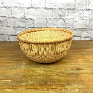 Vintage Round Nantucket Lightship Style Basket  nautical decor Coastal Grandmother  New England beach house decor Bridal Basket 11 x 5 1/2