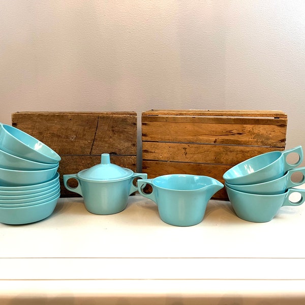 Mid Century TEXAS WARE Aqua Melmac teacups Melamine small bowls, Turquoise Cream & Lidded Sugar bowl MCM camper gear