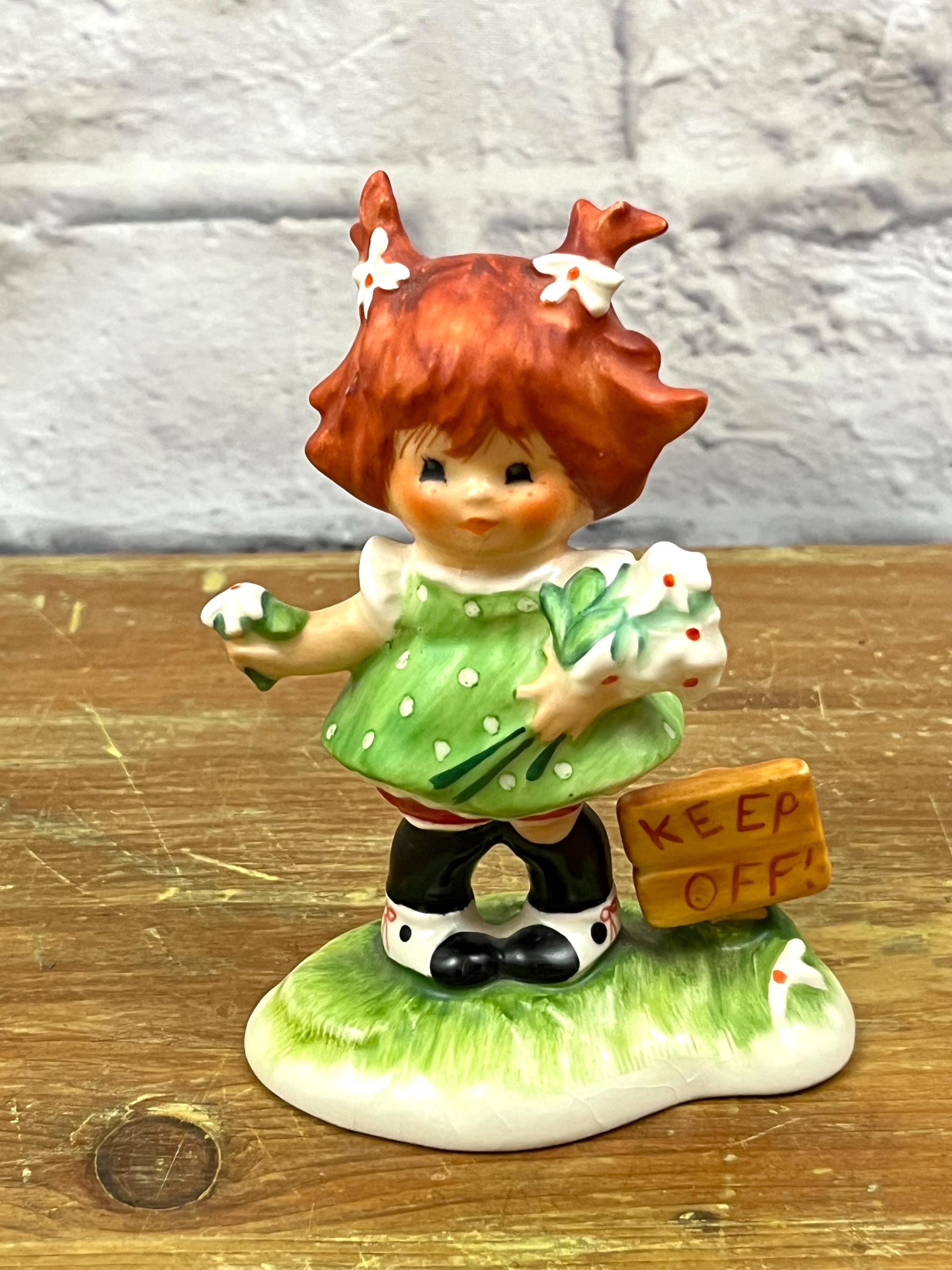 Vintage Adorable Red Headed Goebel Figurine 