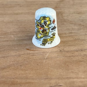 Vintage Irish Map Thimble Map of Ireland Tourist Souvenir thimble Gift for quilter collect all countries