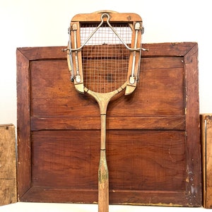 Vintage Dunlap Ace Wooden Squash racket & Straightener Tennis decor Squash decor Sports wall of rackets decor