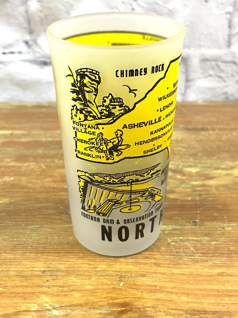 Vintage souvenirglas från North Carolina med statstema, examenspresent, present till saknat hem, lokala monument och landmärken bild 1