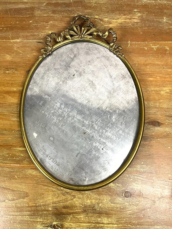 Vintage Metal Frame Gold Ribbon Oval Shaped Design Add a mirror or artwork or photograph