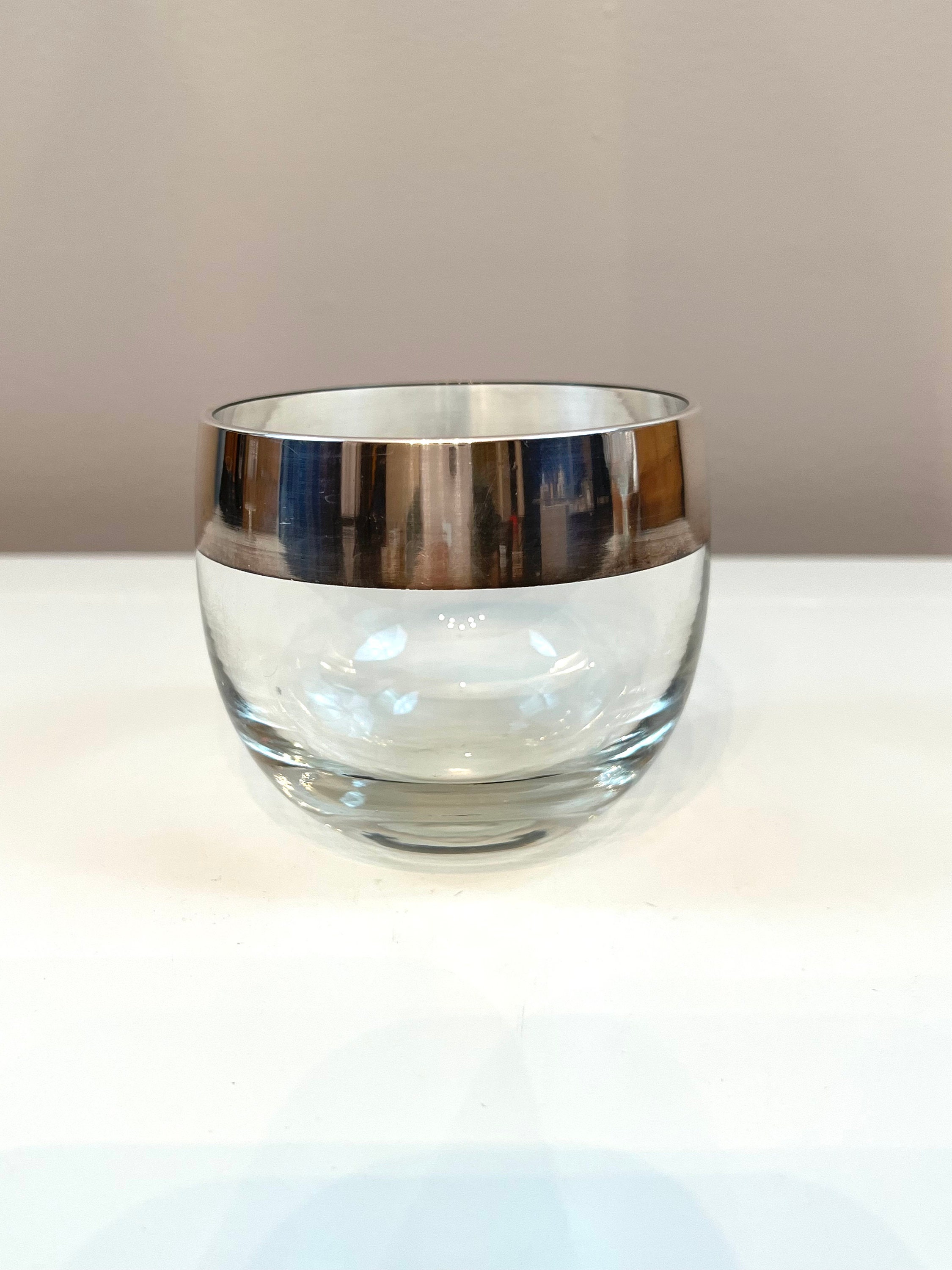 Dorothy Thorpe Style Roly Poly Silver Plate Round Glass, Silver
