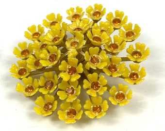 Vintage 60s Blue or Yellow Hydrangea Clip on Earrings Garden Lover Gift Upcycled Jewelry Project Movie Prop