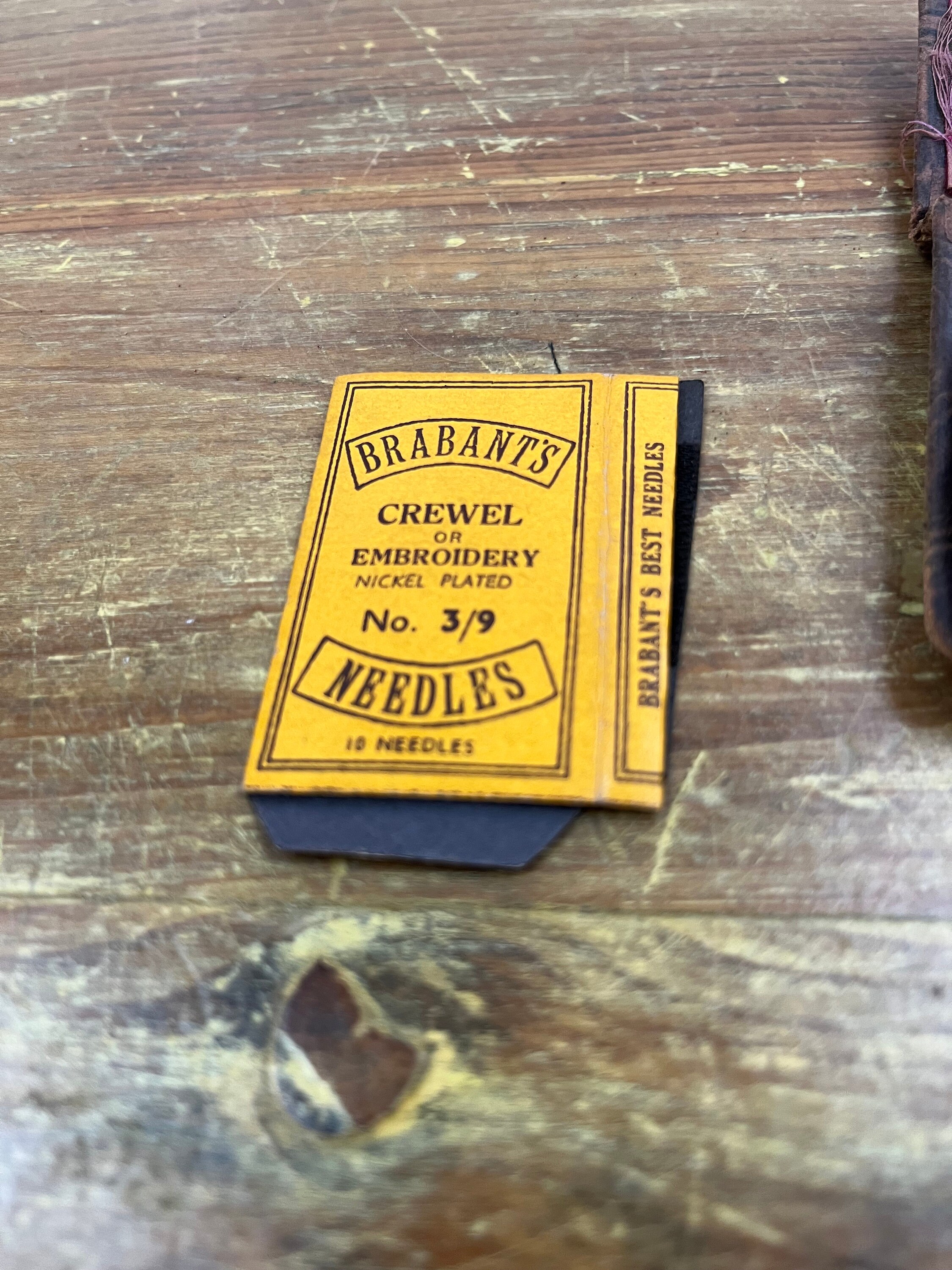 Antique Needle Case Kit W Hall & Co. Ltd Studley Redditch Locking