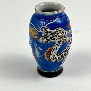 Blue and White Chinese Dragon Vase - Etsy