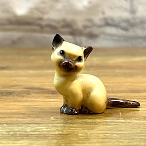 Hagen Renaker Siamese Cat - Etsy