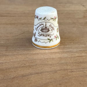 Vintage Brambly Hedge &quot;Spring&quot; Thimble Jill Barklem 1982