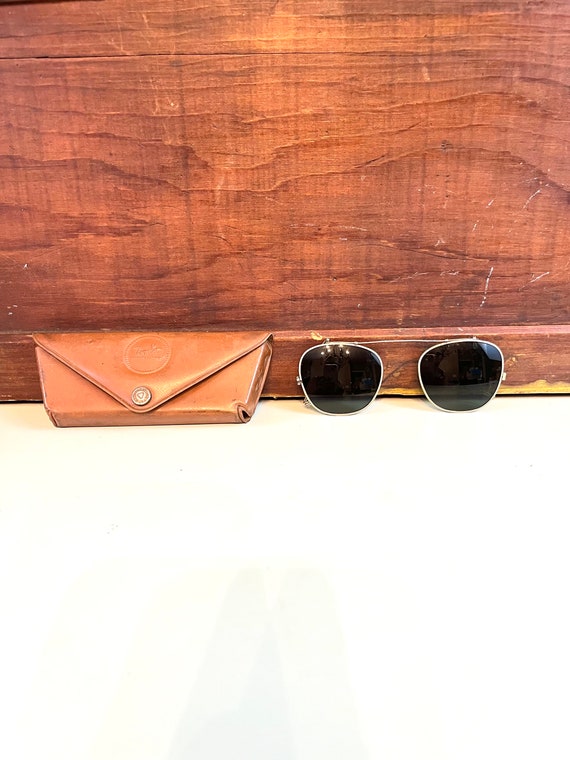 Vintage Ray Ban Sunglass Clip ons and case