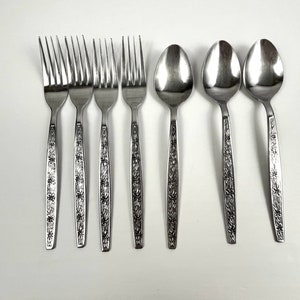 Vintage Rogers La Spana Stainless Forks and Spoons Flowers design Daisy Design