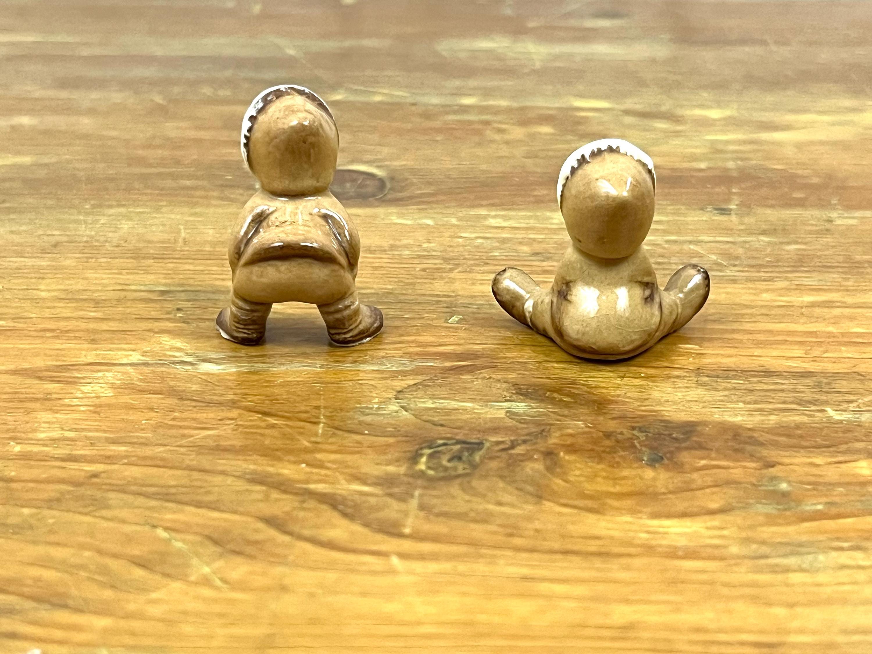 Vintage Hagen Renaker Miniature Pair of Eskimo Children Adorable