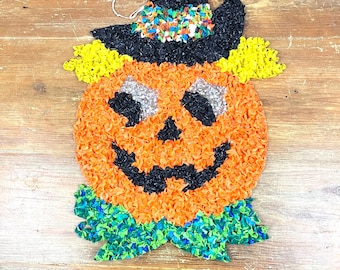 Vintage Pumpkin Hanging Wall decor Melted Popcorn Plastic style 70s 80s Halloween door decoration Fall decor