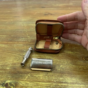 Vintage Gillette Travel Safety  Razor Austria Made Leather Case Made in Boston