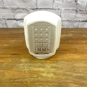Vintage Art Deco Style Bathroom Light Fixture Light Sconce White and Clear Light Shade